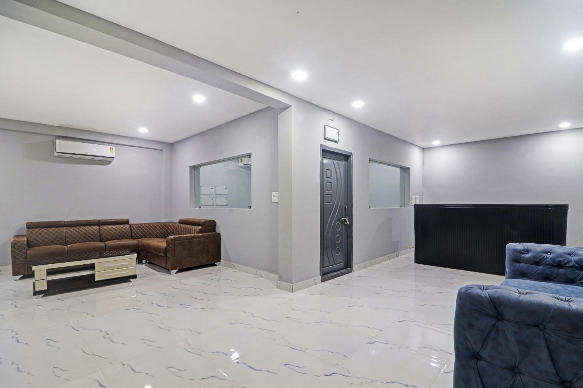 Townhouse Che Sigma Hotel ไฮเดอราบัด ภายนอก รูปภาพ