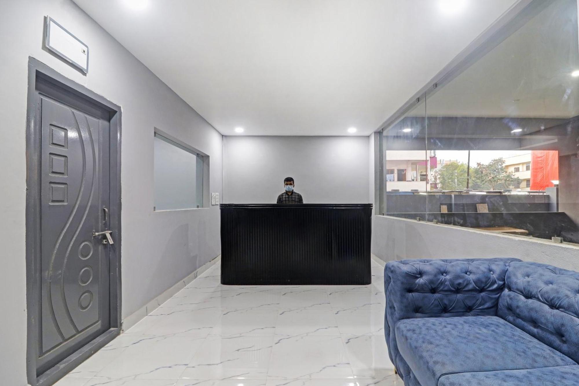 Townhouse Che Sigma Hotel ไฮเดอราบัด ภายนอก รูปภาพ